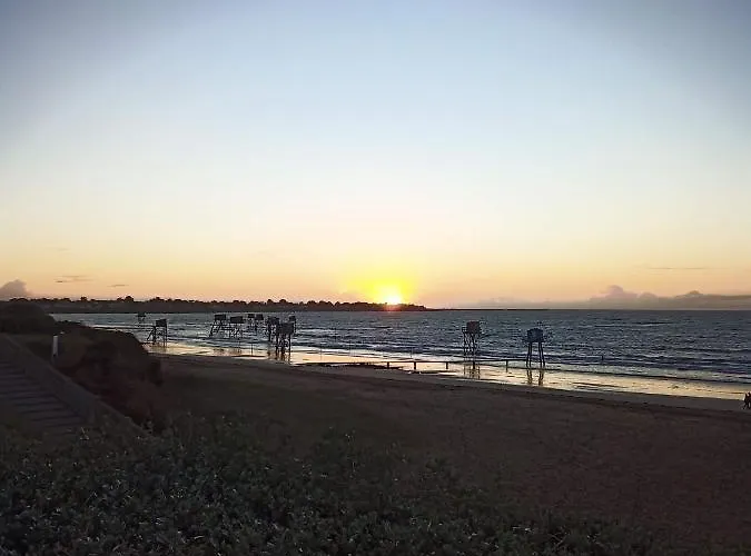 Mobil-home Confort à 300m De L'océan Camping *